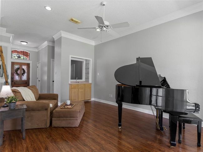 2221 Lake Forrest Dr, House other with 4 bedrooms, 3 bathrooms and 3 parking in West Columbia TX | Image 7