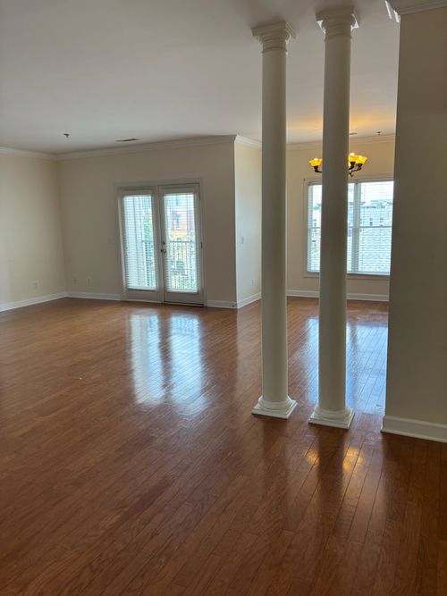 301-116 31st Ave N, Nashville, TN, 37203-1242 | Card Image