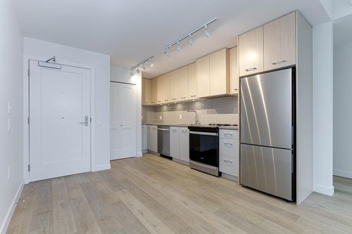 111-4933 Clarendon St, Vancouver, BC, V5R0J6 | Card Image