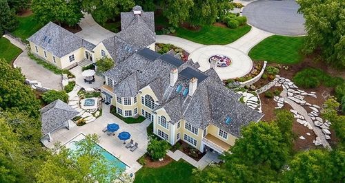 6029 Hillsborough Ct Sw, Grandville, MI, 49418-3238 | Card Image