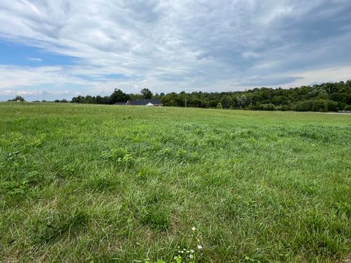 28 Freestone Way, Lawrenceburg, KY, 40342 | Card Image