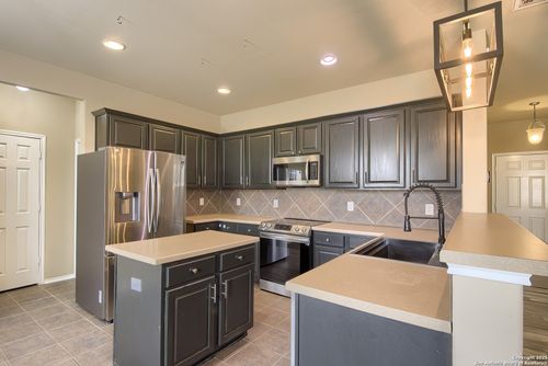 13611 Welsford, Live Oak, TX, 78233-5453 | Card Image