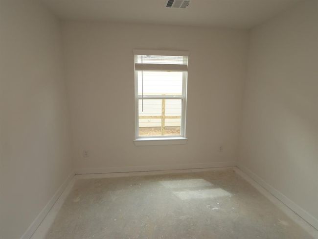 1759 W Stroker Rd, House other with 3 bedrooms, 2 bathrooms and 2 parking in Crosby TX | Image 9