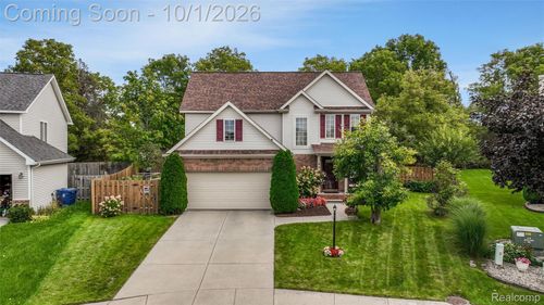804 Star Dr, Davison, MI, 48423-1252 | Card Image