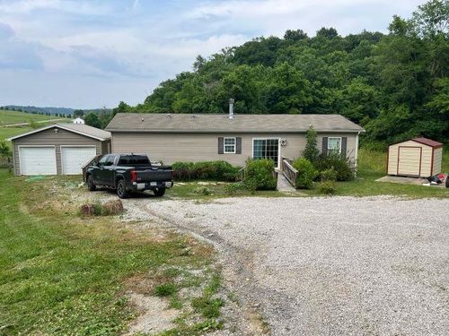 97 Trevor Ln, Burkesville, KY, 42717-7913 | Card Image