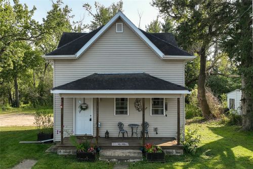 25997 E Mondovi St, Eleva, WI, 54738-9450 | Card Image