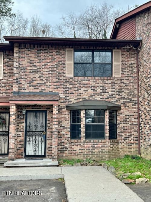 901-810 Highland Dr, Knoxville, TN, 37912-3758 | Card Image