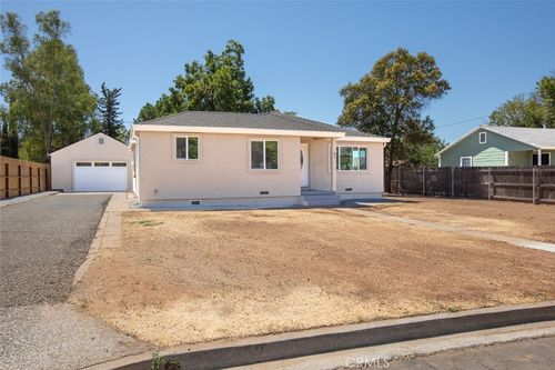 81 Gaylor Ave, Oroville, CA, 95965-3420 | Card Image