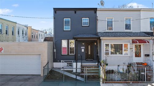 94-42 113th St, South Richmond Hill, NY, 11419-1109 | Card Image