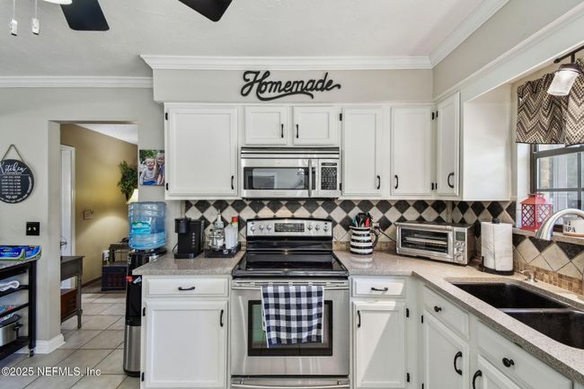 1758 Pitch Pine Ave, House other with 4 bedrooms, 3 bathrooms and null parking in Fruit Cove FL | Image 9