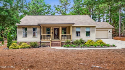 220 Juniper Creek Blvd, Pinehurst, NC, 28374-6819 | Card Image