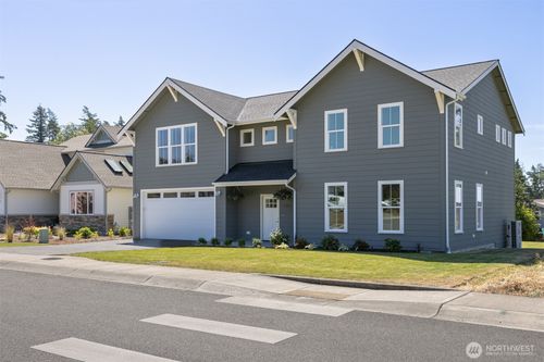 1351 Leighton St, Blaine, WA, 98230-9450 | Card Image