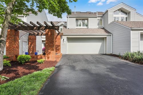 1709 Highview Circle Ct, Ballwin, MO, 63021-7806 | Card Image