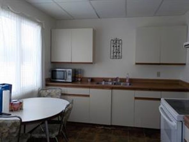 10419 98 St, Home with 0 bedrooms, 0 bathrooms and 4 parking in Fairview AB | Image 6