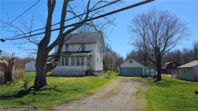 3029 Nw Parkman Us Route 422 Road, House other with 2 bedrooms, 2 bathrooms and null parking in Southington OH | Image 1