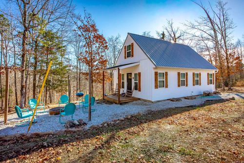 950 Sunny Slope Rd, Edgemont, AR, 72044-9744 | Card Image