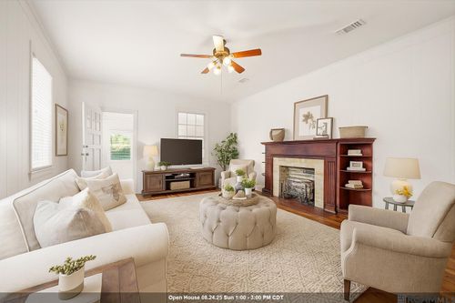 370 Marion Dr, Baton Rouge, LA, 70806-4411 | Card Image
