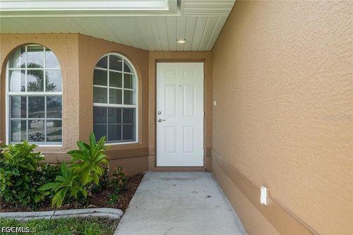 4522 Sw 7th Pl, Cape Coral, FL, 33914-7518 | Card Image