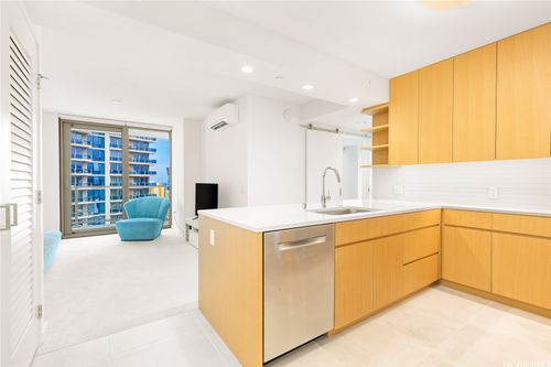 3302-1388 Kapiolani Blvd, Honolulu, HI, 96814-3669 | Card Image