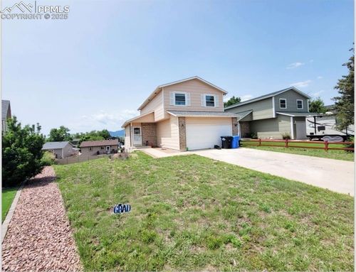 4658 Hennings Dr, Colorado Springs, CO, 80911-3226 | Card Image