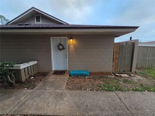 apt-9-2241 W Pensacola St, TALLAHASSEE, FL, 32304-3138 | Card Image