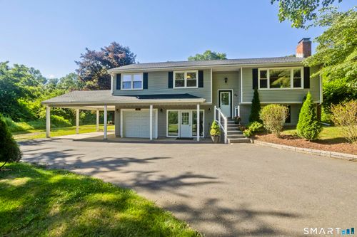 63 Stoughton Rd, East Windsor, CT, 06088-9757 | Card Image