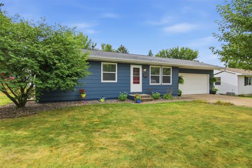 2519 Bartlett Avenue, Altoona, WI, 54720 | Card Image