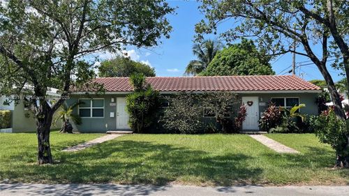 1909 Mayo St, Hollywood, FL, 33020 | Card Image