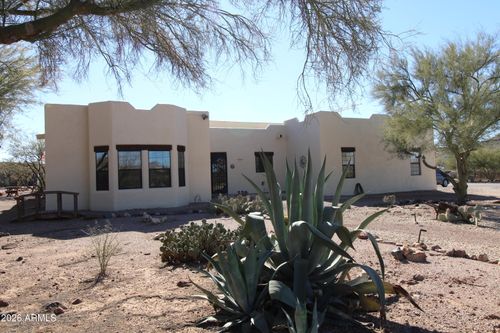 1405 E Circle Mountain Rd, New River, AZ, 85087-7585 | Card Image