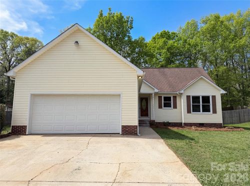 3664 Will St, Iron Station, NC, 28080-7707 | Card Image