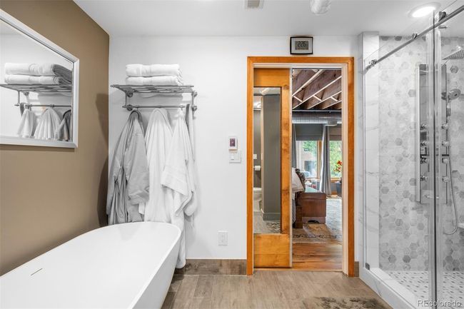 APT-4 - 2715 Blake St, Townhouse with 3 bedrooms, 2 bathrooms and 3 parking in Denver CO | Image 17