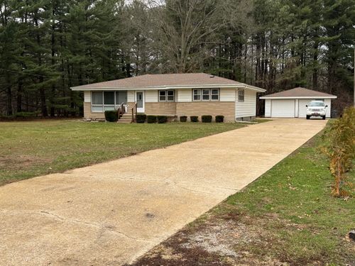 306 Martin Dr, Trail Creek, IN, 46360-6400 | Card Image