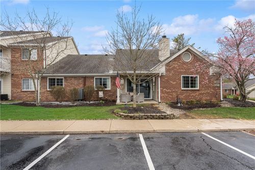 6673 Brigham Sq, Centerville, OH, 45459-6924 | Card Image