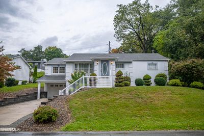 600 Ridge Avenue, House other with 4 bedrooms, 1 bathrooms and null parking in Altoona PA | Image 1