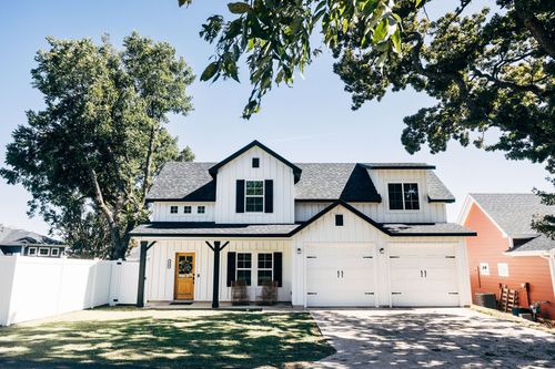 216 Wilson St, Lake Dallas, TX, 75065-3473 | Card Image