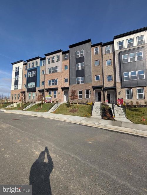 a-9926 Sir Barton Way, LAUREL, MD, 20723 | Card Image