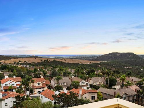 5048 Viewridge Way, Oceanside, CA, 92056-5414 | Card Image