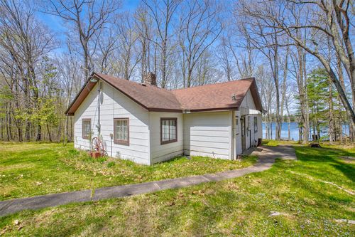 11404 N Farnsworth Rd, Hayward, WI, 54843-5261 | Card Image