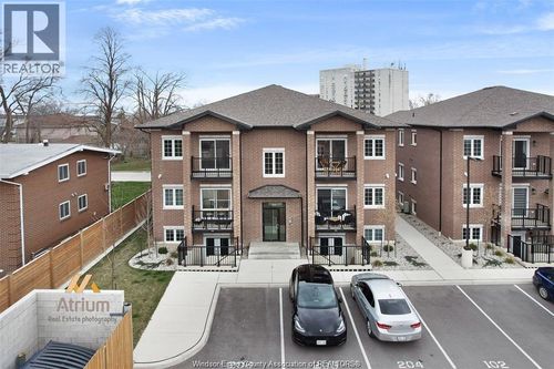 201-233 Watson Ave, Windsor, ON, N8S3R8 | Card Image