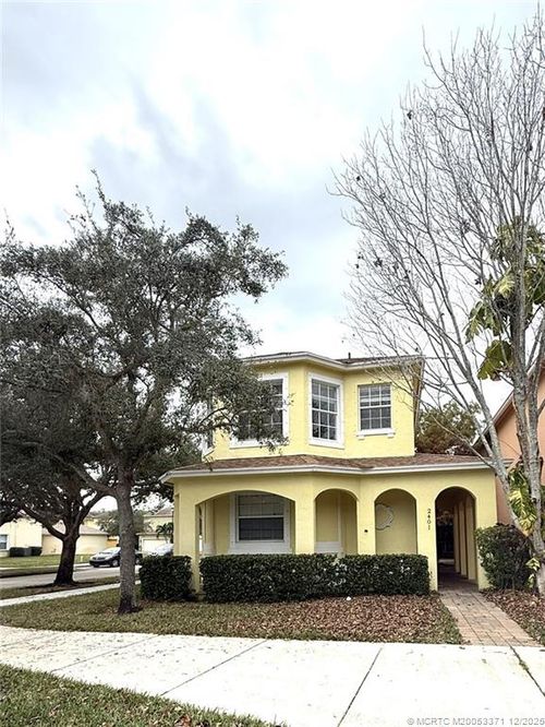 2401 Se Ruskin Dr, Port Saint Lucie, FL, 34952-8054 | Card Image
