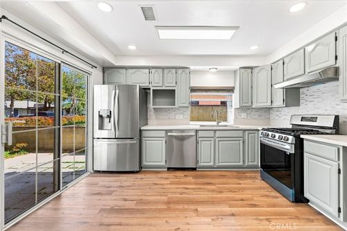23311 Catskill Ave, Carson, CA, 90745-5409 | Card Image