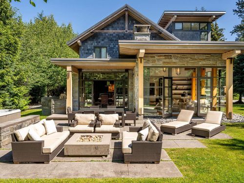 6677 Crabapple Dr, Whistler, BC, V8E0C5 | Card Image