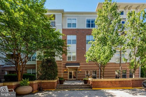 111-9480 Virginia Center Blvd, VIENNA, VA, 22181-4808 | Card Image
