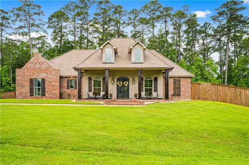 605 Forest Edge Dr, Woodworth, LA, 71485-3203 | Card Image