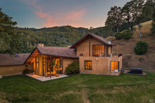 4752 Burke Hill Drive, Ukiah, CA, 95482 | Card Image