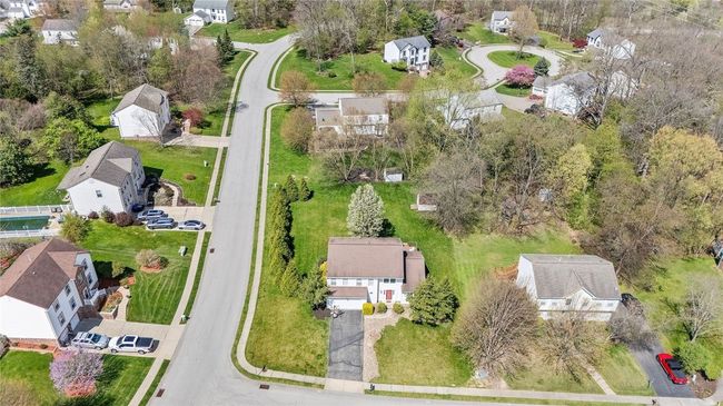 401 Schomburg Ct, House other with 4 bedrooms, 3 bathrooms and 2 parking in Cranberry Twp PA | Image 44
