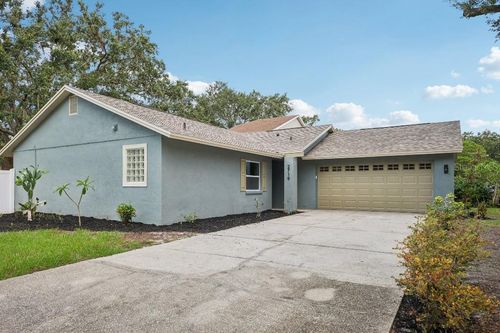 2719 Lakeville Dr, TAMPA, FL, 33618-1101 | Card Image