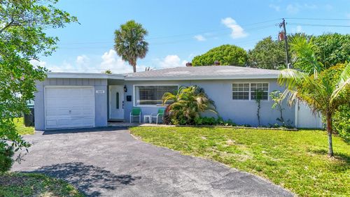 2000 Ne 62nd St, Fort Lauderdale, FL, 33308-2138 | Card Image
