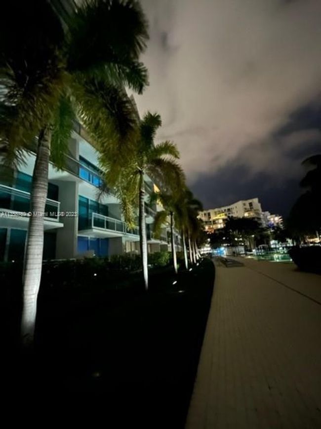 128 - 2950 Ne 188th St, Condo with 1 bedrooms, 1 bathrooms and null parking in Aventura FL | Image 67