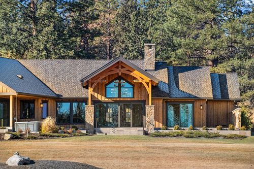 63420 Shoreline Dr, Bend, OR, 97703-5543 | Card Image